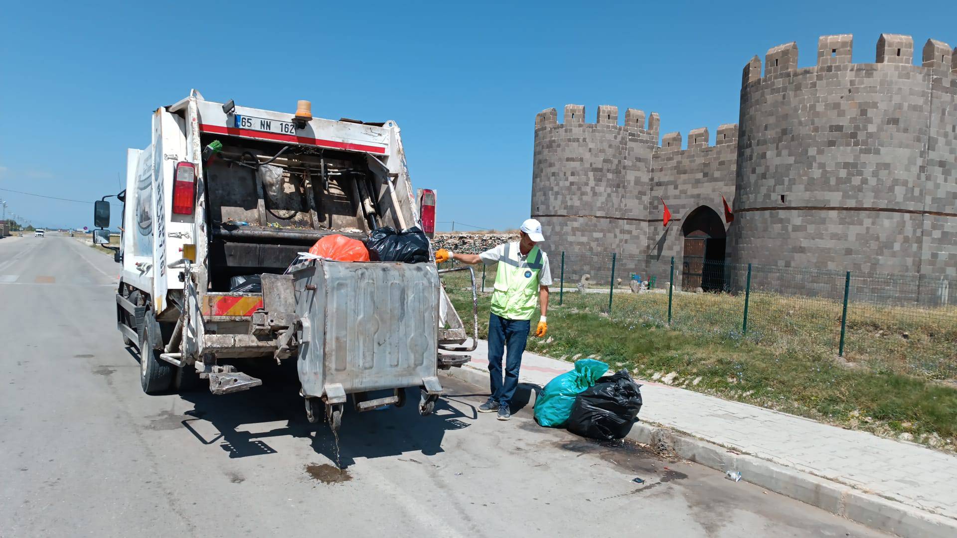 Çevre Koruma ve Kontrol Müdürlüğü Ekiplerimiz Çalışıyor